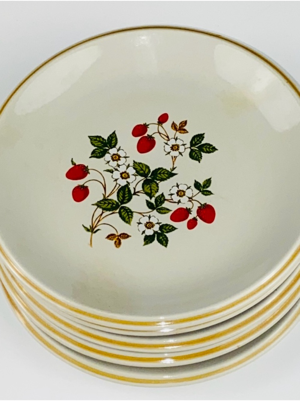 Vintage Lot of 5 Sheffield Stoneware Strawberries and Cream Dessert Plates